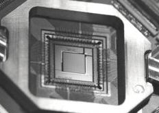 量子计算竞争格局升温,芯片厂商进入“战国”时代 量子计算竞争格局升温,芯片厂商进入“战国”时代