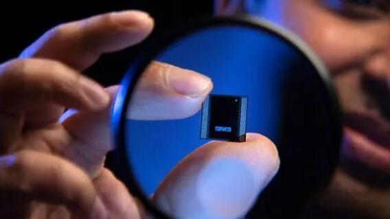 英特尔有创新并非“无能” 苹果自研只是“顺手”泼冷水 英特尔有创新并非“无能” 苹果自研只是“顺手”泼冷水