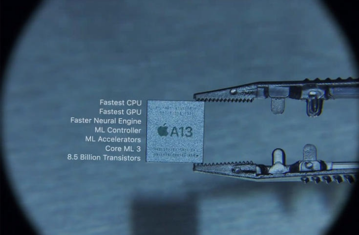 英特尔有创新并非“无能” 苹果自研只是“顺手”泼冷水 英特尔有创新并非“无能” 苹果自研只是“顺手”泼冷水